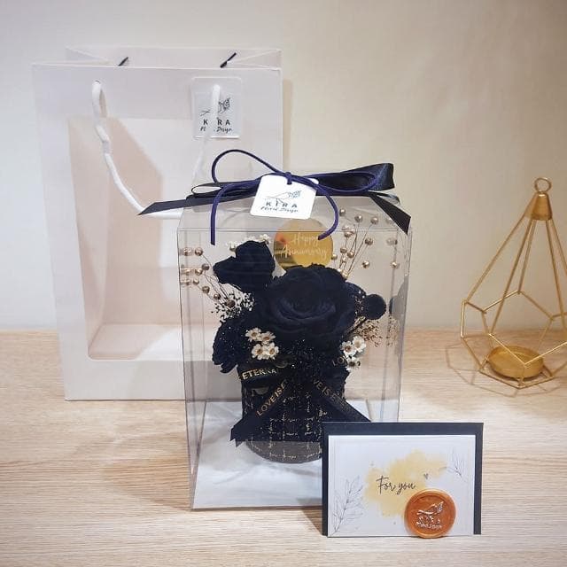 KIRA與花花藝小香風永生花盆花/最黑的夜/黑(生日禮物 情人節禮物 送禮 永生花 開幕送禮 喬遷)