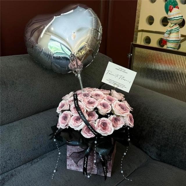 七夕創意禮物 烏梅子醬永生花 仿真花 玫瑰花花束 送女友情人節小禮品