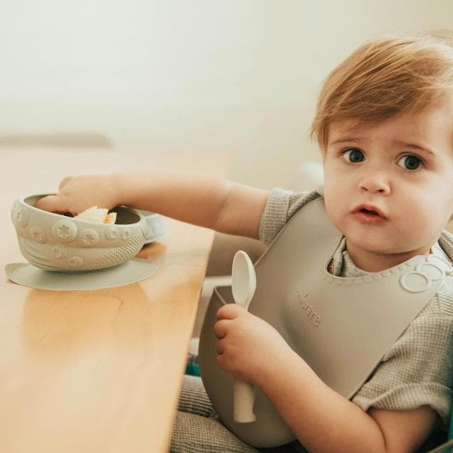 【Miniware】鉑金五感碗啟蒙禮盒-八色可選 附品牌紙袋/寶寶餐具/五感啟蒙/100%柔軟矽膠/吸盤餐具(寶寶共和國)