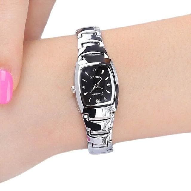 手錶女2025新款氣質小眾石英錶小巧精緻女士瑞士錶高顏值精品金屬女錶光動能腕錶輕奢高級感精工錶時尚簡約學生女用手錶