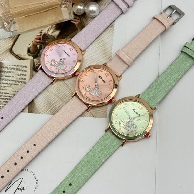 手錶女2025新款氣質小眾石英錶小巧精緻女士瑞士錶簡約學生女用手錶高顏值精品金屬女錶光動能腕錶輕奢高級感精工錶