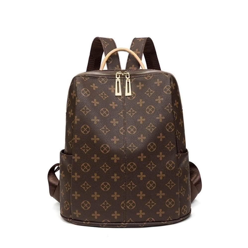 【MoonDy】包包 真皮後背包 輕便後背包 休閒背包 牛皮包包 黑色包包 大容量後背包 旅行包 女生禮物