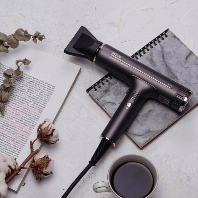 【SOLAC】專業負離子吹風機 SD-1000 頂級沙龍 速乾護髮 極輕美型 大風量 附烘罩造型組 SD1000_Kimi極美職人推薦