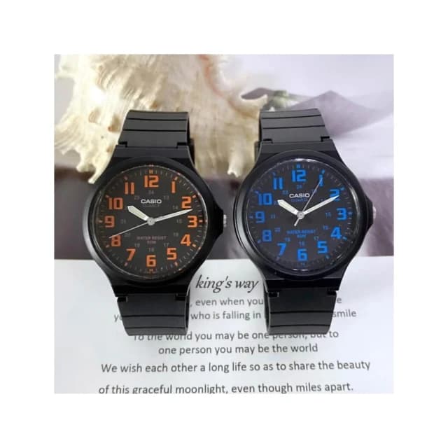 【CASIO 卡西歐】CASIO石英錶+鏡面貼膜 時尚簡約 指針錶 大錶徑4CM清楚好看 男女適用 考試專用 保證正品公司貨MW-240