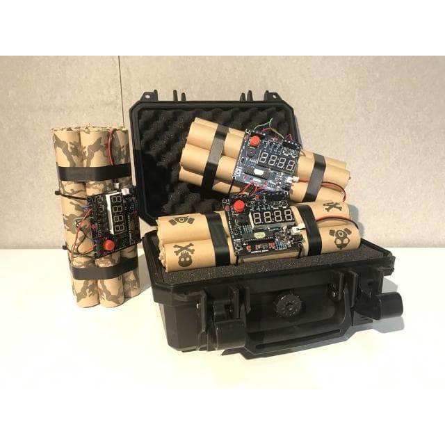 炸彈造型時鐘【小寶購物】數字鐘 led時鐘 掛鐘 設計 靜音惡作劇愚人節禮物搞怪軍火工業風模型軍事交換禮物0110005